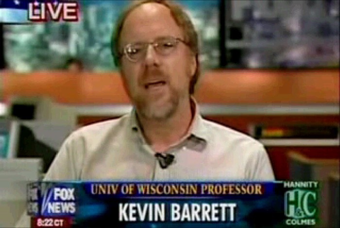 Nhà phân tích chính trị Kevin Barrett